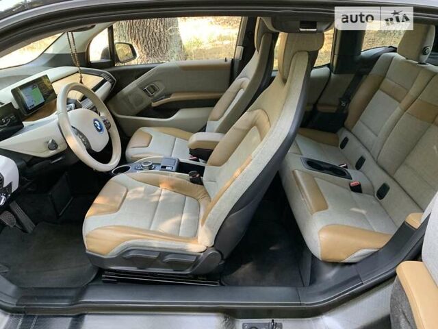 Черный БМВ И3, объемом двигателя 0 л и пробегом 70 тыс. км за 12999 $, фото 7 на Automoto.ua