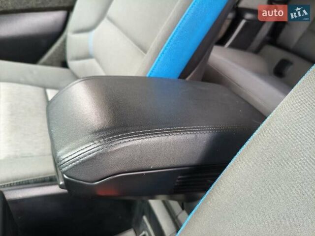 Черный БМВ И3, объемом двигателя 0 л и пробегом 89 тыс. км за 9950 $, фото 32 на Automoto.ua
