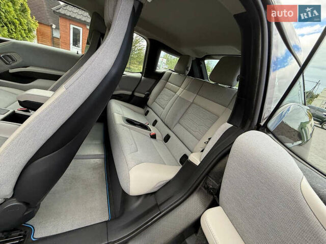 Черный БМВ И3, объемом двигателя 0.65 л и пробегом 114 тыс. км за 10999 $, фото 41 на Automoto.ua