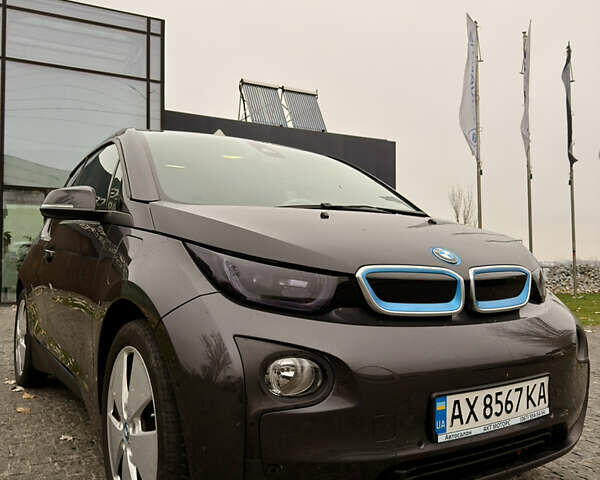 Черный БМВ И3, объемом двигателя 0.65 л и пробегом 65 тыс. км за 11500 $, фото 5 на Automoto.ua
