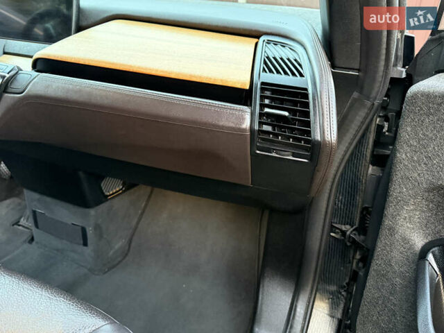 Черный БМВ И3, объемом двигателя 0 л и пробегом 60 тыс. км за 8999 $, фото 35 на Automoto.ua