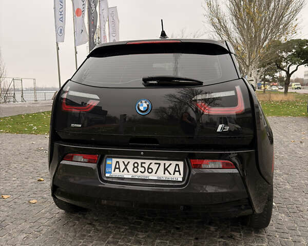 Черный БМВ И3, объемом двигателя 0.65 л и пробегом 65 тыс. км за 11500 $, фото 3 на Automoto.ua