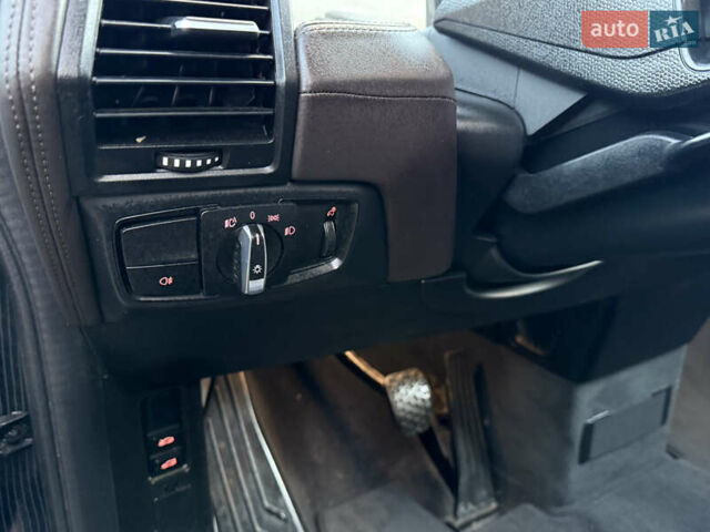 Черный БМВ И3, объемом двигателя 0 л и пробегом 60 тыс. км за 8999 $, фото 22 на Automoto.ua