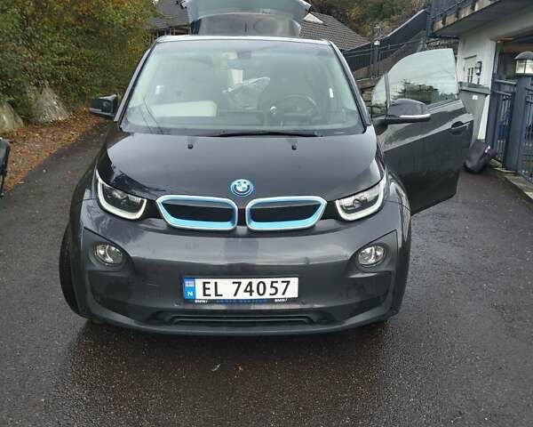 БМВ И3 2015 в Киеве на Automoto.ua Черный БМВ И3, объемом двигателя 0 л и пробегом 139 тыс. км за 7600 $, фото 4 на Automoto.ua