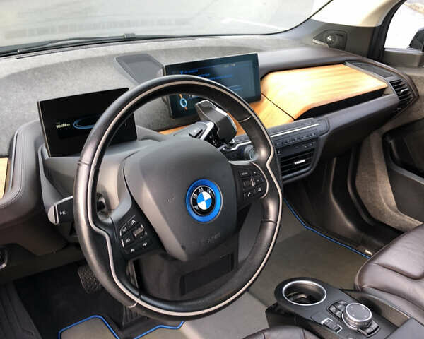 Черный БМВ И3, объемом двигателя 0 л и пробегом 91 тыс. км за 13500 $, фото 31 на Automoto.ua