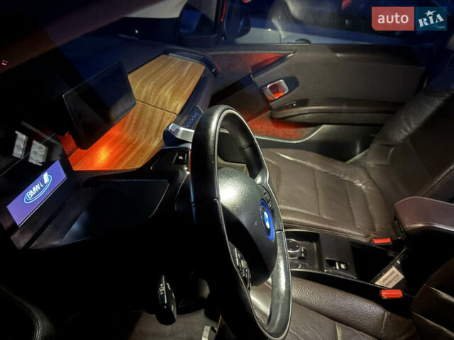 Черный БМВ И3, объемом двигателя 0 л и пробегом 60 тыс. км за 8999 $, фото 80 на Automoto.ua