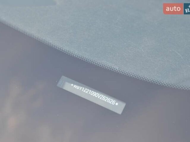 Черный БМВ И3, объемом двигателя 0 л и пробегом 102 тыс. км за 8200 $, фото 16 на Automoto.ua