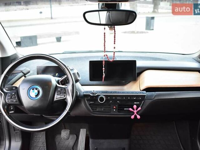 Черный БМВ И3, объемом двигателя 0 л и пробегом 108 тыс. км за 9199 $, фото 27 на Automoto.ua