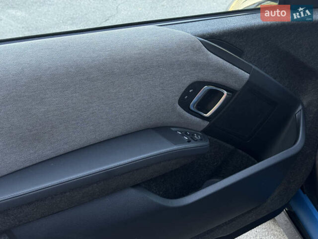 Черный БМВ И3, объемом двигателя 0 л и пробегом 79 тыс. км за 8850 $, фото 9 на Automoto.ua