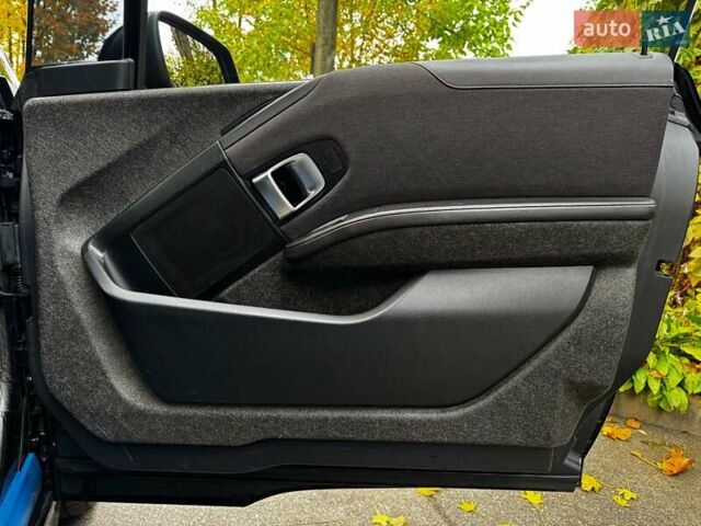 БМВ І3 2016 у Києві на Automoto.ua Чорний БМВ І3, об'ємом двигуна 0 л та пробігом 130 тис. км за 13590 $, фото 24 на Automoto.ua