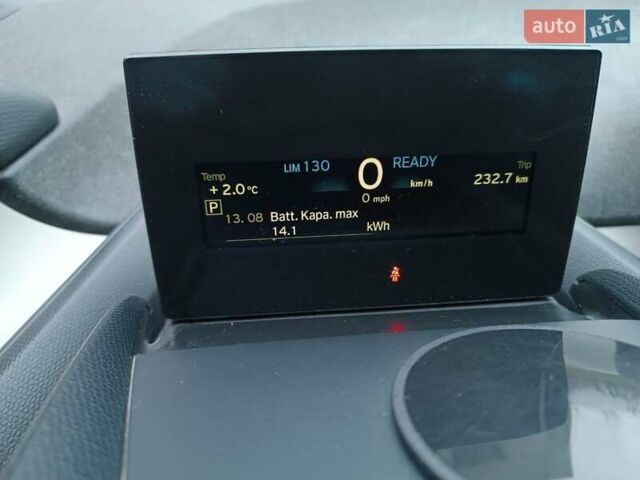 Черный БМВ И3, объемом двигателя 0.65 л и пробегом 180 тыс. км за 13500 $, фото 13 на Automoto.ua