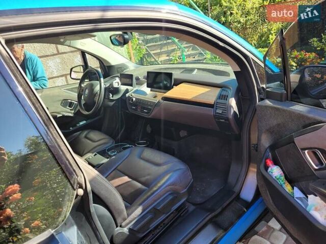 Черный БМВ И3, объемом двигателя 0.7 л и пробегом 116 тыс. км за 17500 $, фото 7 на Automoto.ua
