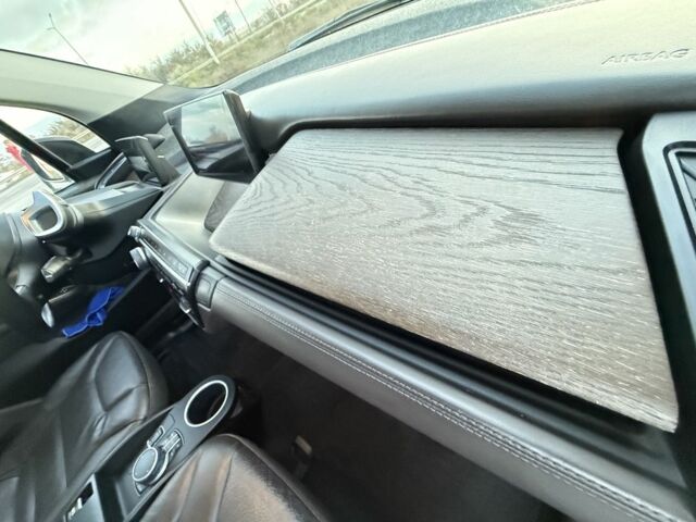 Черный БМВ И3, объемом двигателя 0 л и пробегом 155 тыс. км за 11700 $, фото 8 на Automoto.ua