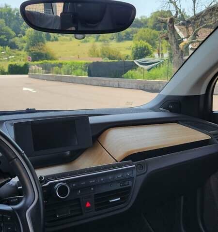 Чорний БМВ І3, об'ємом двигуна 0.65 л та пробігом 105 тис. км за 14500 $, фото 16 на Automoto.ua