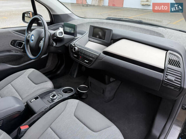 Чорний БМВ І3, об'ємом двигуна 0 л та пробігом 171 тис. км за 10900 $, фото 24 на Automoto.ua