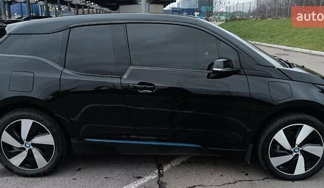 Черный БМВ И3, объемом двигателя 0.65 л и пробегом 180 тыс. км за 13500 $, фото 3 на Automoto.ua