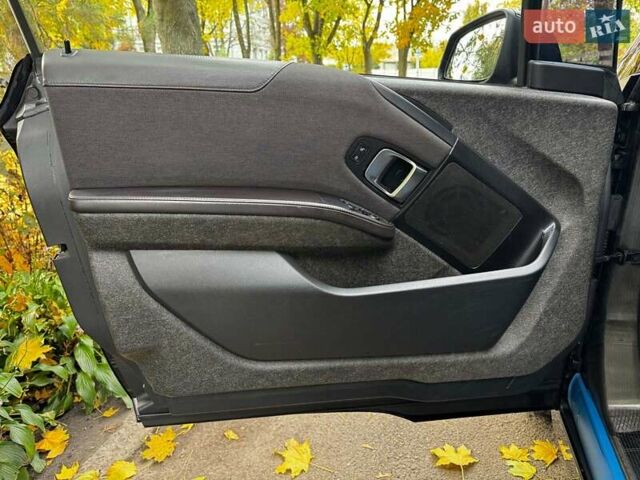 БМВ І3 2016 у Києві на Automoto.ua Чорний БМВ І3, об'ємом двигуна 0 л та пробігом 130 тис. км за 13590 $, фото 5 на Automoto.ua