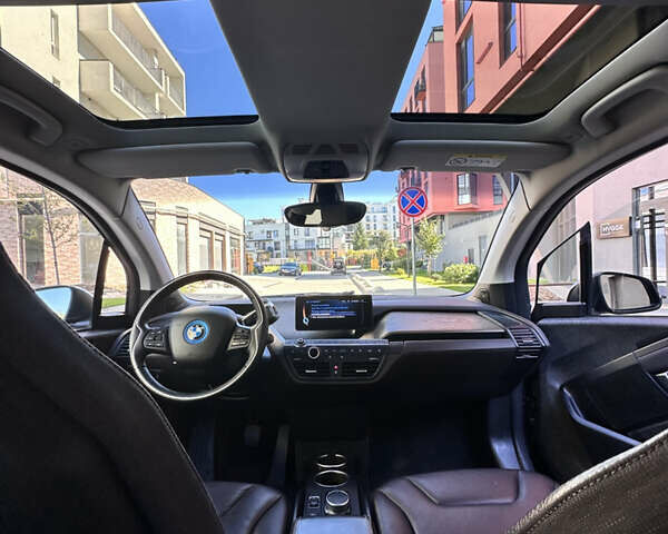 Черный БМВ И3, объемом двигателя 0 л и пробегом 167 тыс. км за 11450 $, фото 11 на Automoto.ua