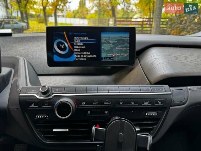 БМВ І3 2016 у Києві на Automoto.ua Чорний БМВ І3, об'ємом двигуна 0 л та пробігом 130 тис. км за 13590 $, фото 13 на Automoto.ua