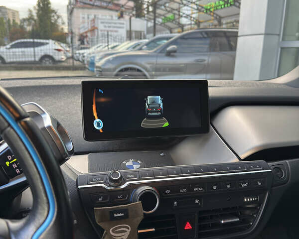 Черный БМВ И3, объемом двигателя 0.7 л и пробегом 90 тыс. км за 15500 $, фото 6 на Automoto.ua