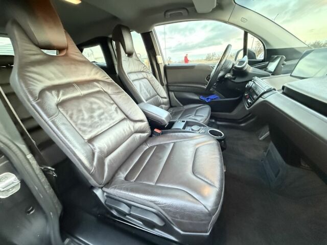 Черный БМВ И3, объемом двигателя 0 л и пробегом 155 тыс. км за 11700 $, фото 10 на Automoto.ua