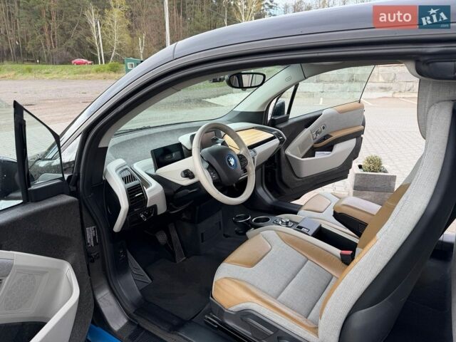 Чорний БМВ І3, об'ємом двигуна 0 л та пробігом 90 тис. км за 10999 $, фото 9 на Automoto.ua