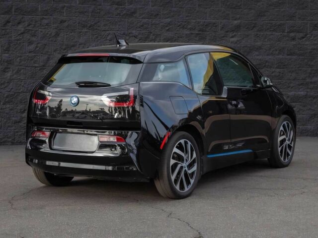 Чорний БМВ І3, об'ємом двигуна 0.7 л та пробігом 75 тис. км за 8400 $, фото 4 на Automoto.ua