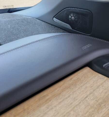 Чорний БМВ І3, об'ємом двигуна 0.65 л та пробігом 105 тис. км за 14500 $, фото 17 на Automoto.ua