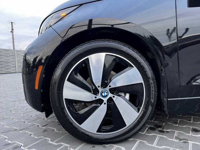 Черный БМВ И3, объемом двигателя 0 л и пробегом 72 тыс. км за 12200 $, фото 15 на Automoto.ua