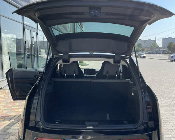 Черный БМВ И3, объемом двигателя 0 л и пробегом 106 тыс. км за 12200 $, фото 21 на Automoto.ua