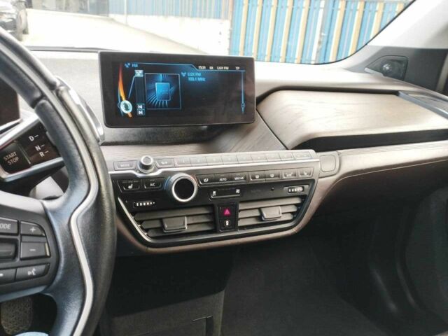 БМВ И3 2017 в Киеве на Automoto.ua Черный БМВ И3, объемом двигателя 0 л и пробегом 99 тыс. км за 12300 $, фото 4 на Automoto.ua