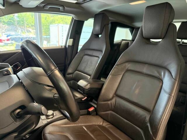 Чорний БМВ І3, об'ємом двигуна 0 л та пробігом 50 тис. км за 10266 $, фото 18 на Automoto.ua