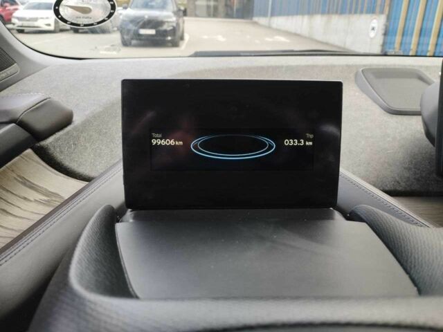 БМВ И3 2017 в Киеве на Automoto.ua Черный БМВ И3, объемом двигателя 0 л и пробегом 99 тыс. км за 12300 $, фото 6 на Automoto.ua