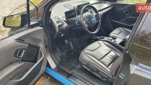 Черный БМВ И3, объемом двигателя 0 л и пробегом 125 тыс. км за 11800 $, фото 12 на Automoto.ua