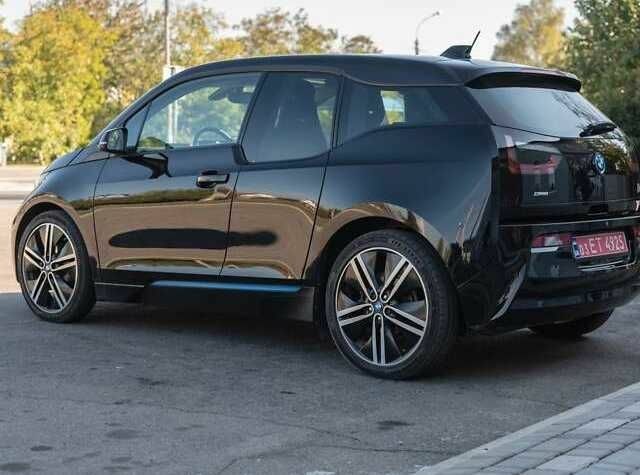 БМВ И3 2017 в Львове на Automoto.ua Черный БМВ И3, объемом двигателя 0 л и пробегом 118 тыс. км за 10600 $, фото 5 на Automoto.ua