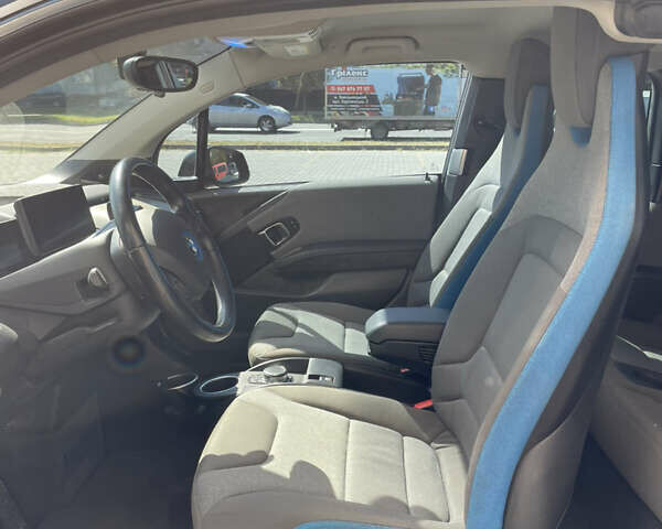 Черный БМВ И3, объемом двигателя 0 л и пробегом 106 тыс. км за 12200 $, фото 14 на Automoto.ua