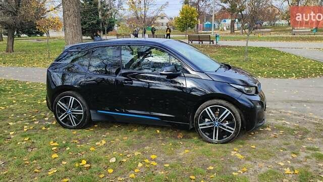 Черный БМВ И3, объемом двигателя 0 л и пробегом 125 тыс. км за 11800 $, фото 5 на Automoto.ua
