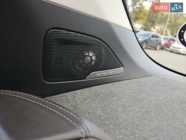 БМВ И3 2017 в Киеве на Automoto.ua Черный БМВ И3, объемом двигателя 0 л и пробегом 99 тыс. км за 12300 $, фото 12 на Automoto.ua