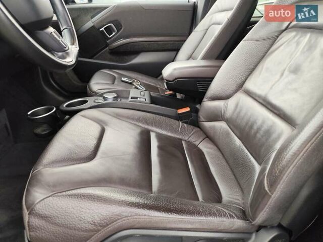 Чорний БМВ І3, об'ємом двигуна 0 л та пробігом 135 тис. км за 14333 $, фото 41 на Automoto.ua