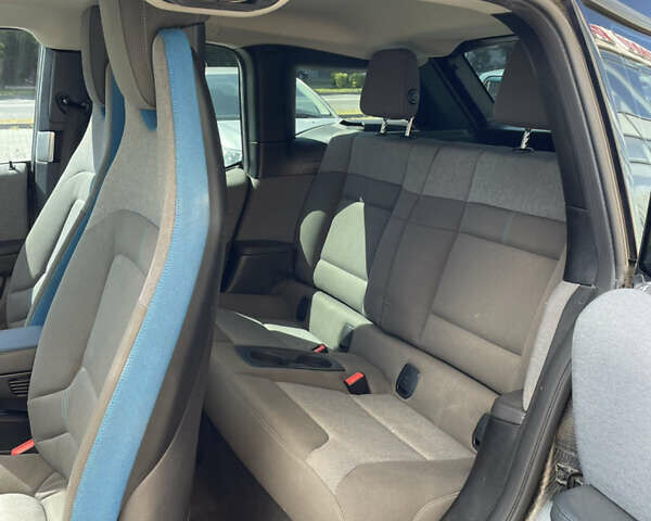 Черный БМВ И3, объемом двигателя 0 л и пробегом 106 тыс. км за 12200 $, фото 19 на Automoto.ua