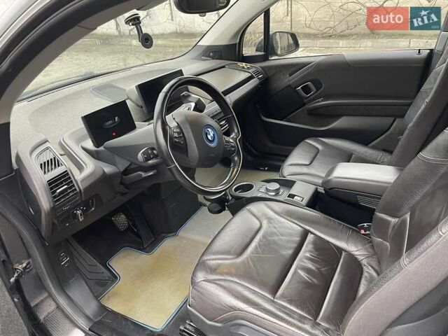 Черный БМВ И3, объемом двигателя 0 л и пробегом 96 тыс. км за 13500 $, фото 11 на Automoto.ua
