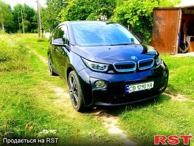 Черный БМВ И3, объемом двигателя 0.13 л и пробегом 88 тыс. км за 13500 $, фото 1 на Automoto.ua