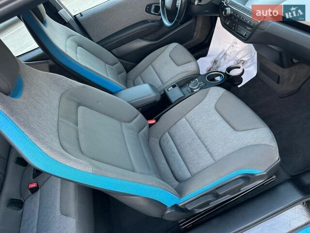 Черный БМВ И3, объемом двигателя 0.7 л и пробегом 108 тыс. км за 15800 $, фото 101 на Automoto.ua