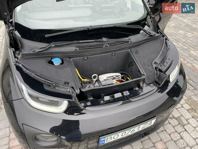 Черный БМВ И3, объемом двигателя 0 л и пробегом 96 тыс. км за 13500 $, фото 21 на Automoto.ua