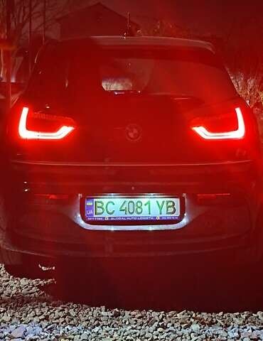 Черный БМВ И3, объемом двигателя 0 л и пробегом 95 тыс. км за 14500 $, фото 5 на Automoto.ua