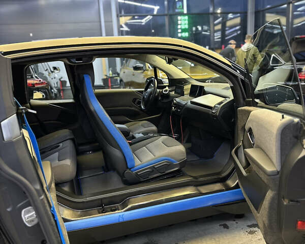 Чорний БМВ І3, об'ємом двигуна 0 л та пробігом 51 тис. км за 23300 $, фото 8 на Automoto.ua