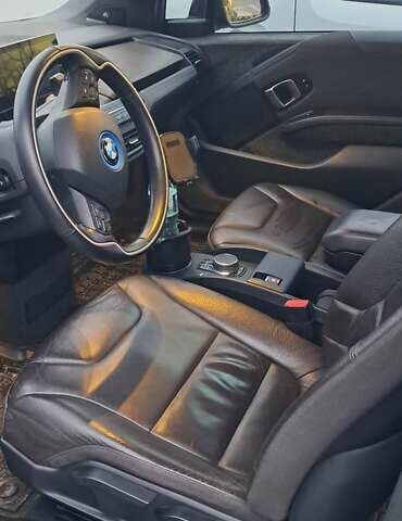 Черный БМВ И3, объемом двигателя 0 л и пробегом 95 тыс. км за 14500 $, фото 6 на Automoto.ua