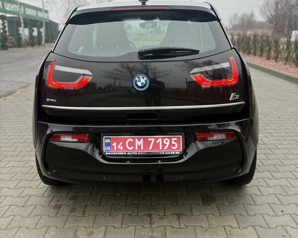 Черный БМВ И3, объемом двигателя 0 л и пробегом 100 тыс. км за 12250 $, фото 19 на Automoto.ua