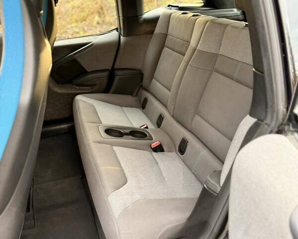 Черный БМВ И3, объемом двигателя 0 л и пробегом 71 тыс. км за 17800 $, фото 17 на Automoto.ua