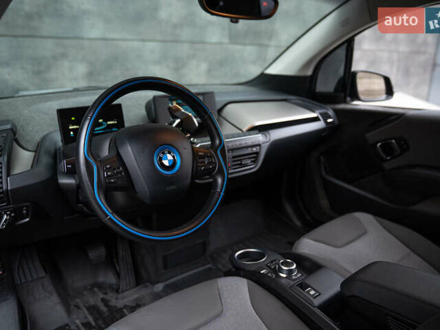 Черный БМВ И3, объемом двигателя 0 л и пробегом 64 тыс. км за 15000 $, фото 15 на Automoto.ua